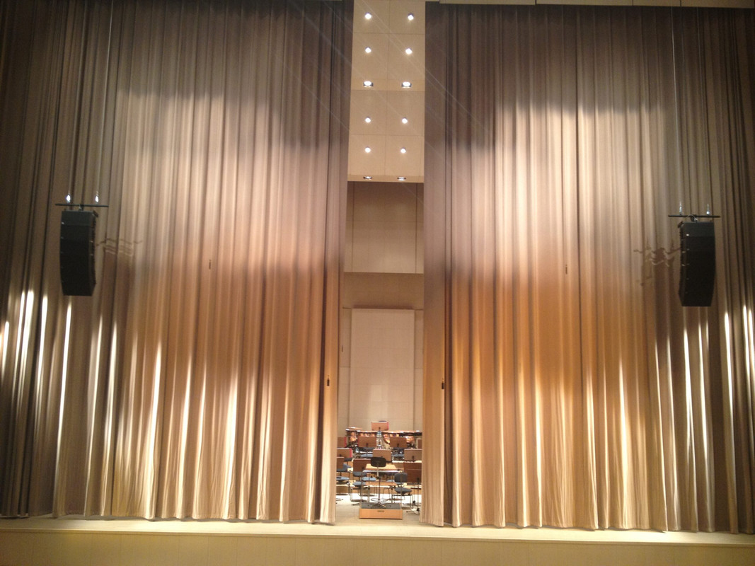 Mechanizmy kurtynowe – w jaki sposób funkcjonują